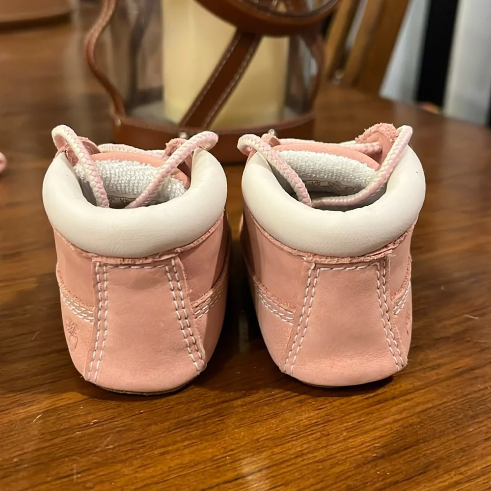 Timberland Infant Crib Booties Boots + Hat gift set pink Baby Shoes Girls Sizes